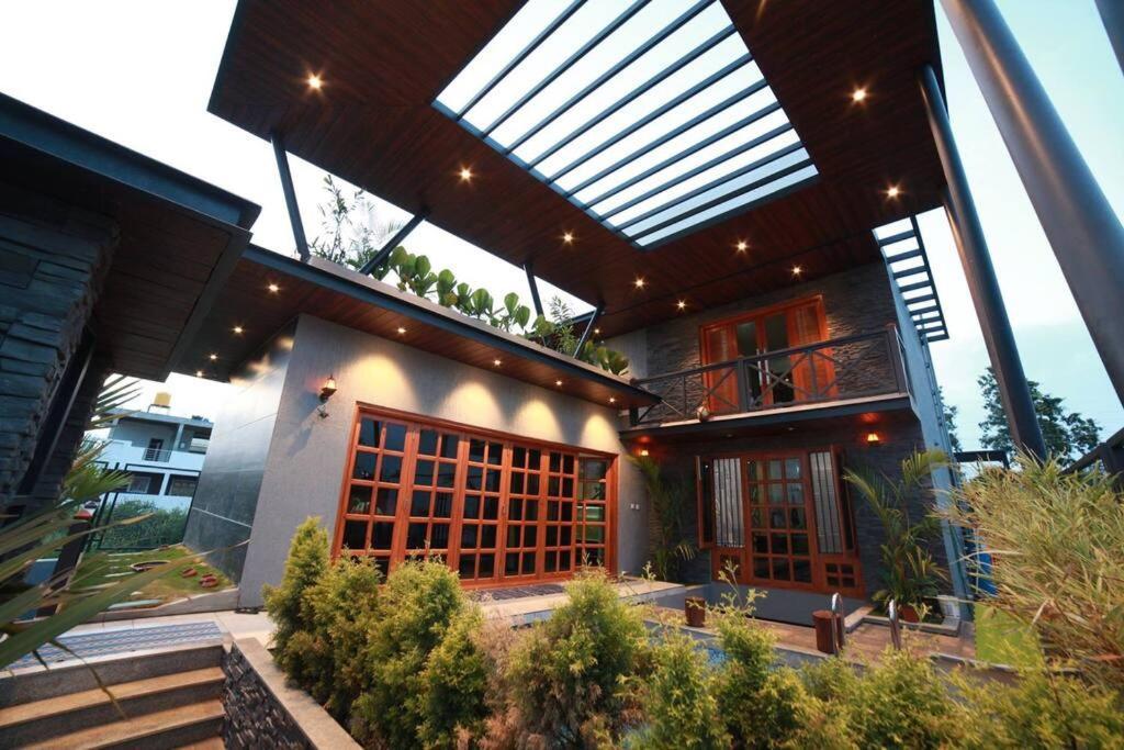 Varaa Villa Mysore Extérieur photo